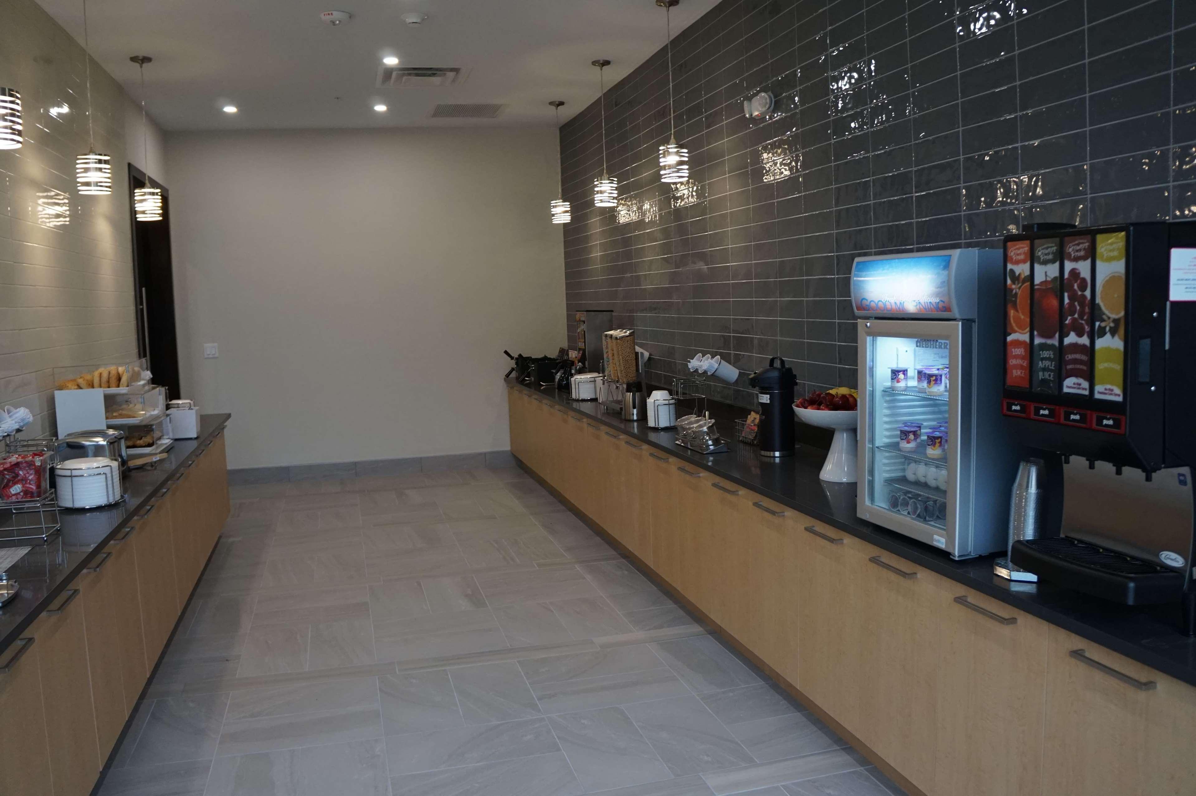 刘易斯维尔温德姆拉昆塔套房酒店 外观 照片